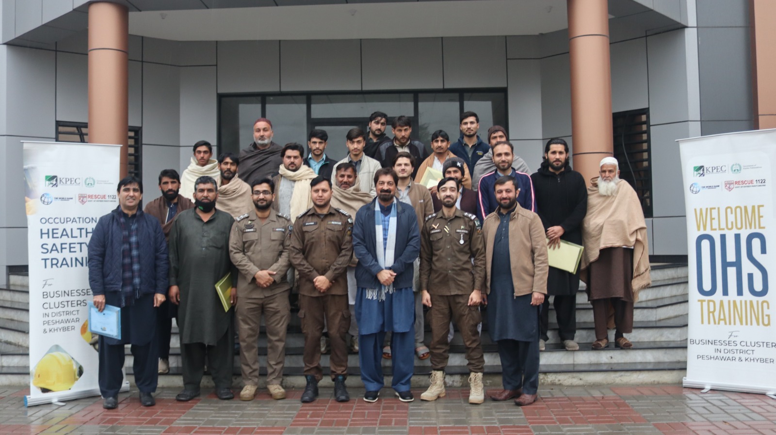 Occupational Health & Safety Training for Honey Bee Cluster